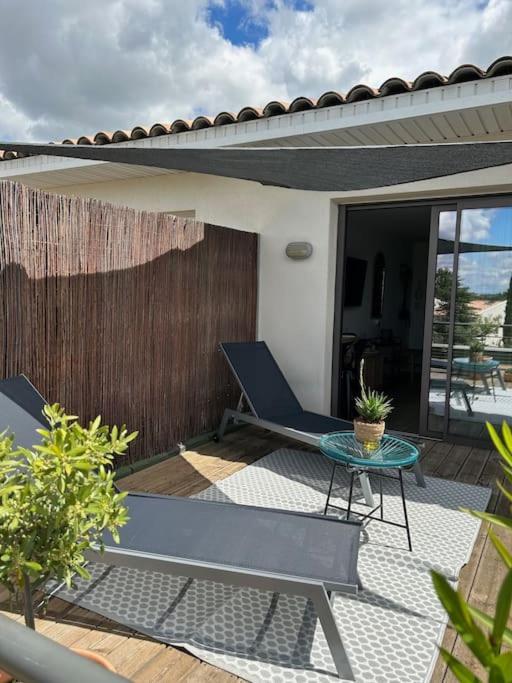 Studio Nuitee En Provence 2 Éguilles Esterno foto